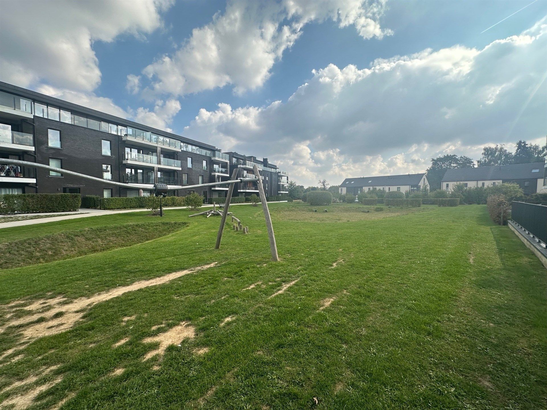 Recent appartement met 2 slaapkamers in rustige woonwijk foto 14