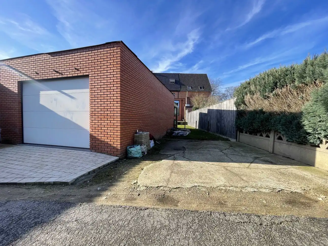 Smaakvol gerenoveerde karaktervolle wijkwoning foto 17