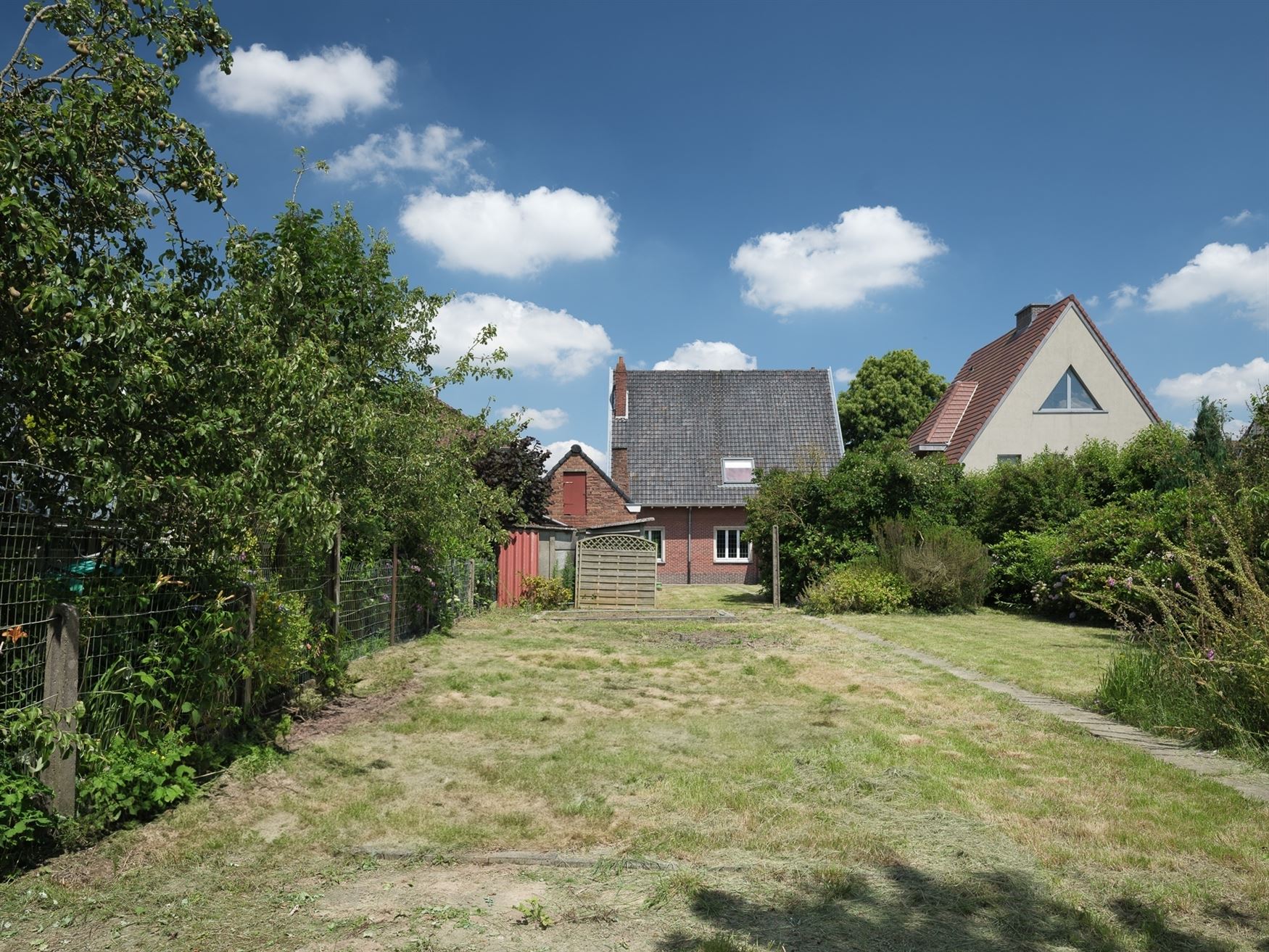 Karaktervolle gezinswoning met zonnige tuin foto 18