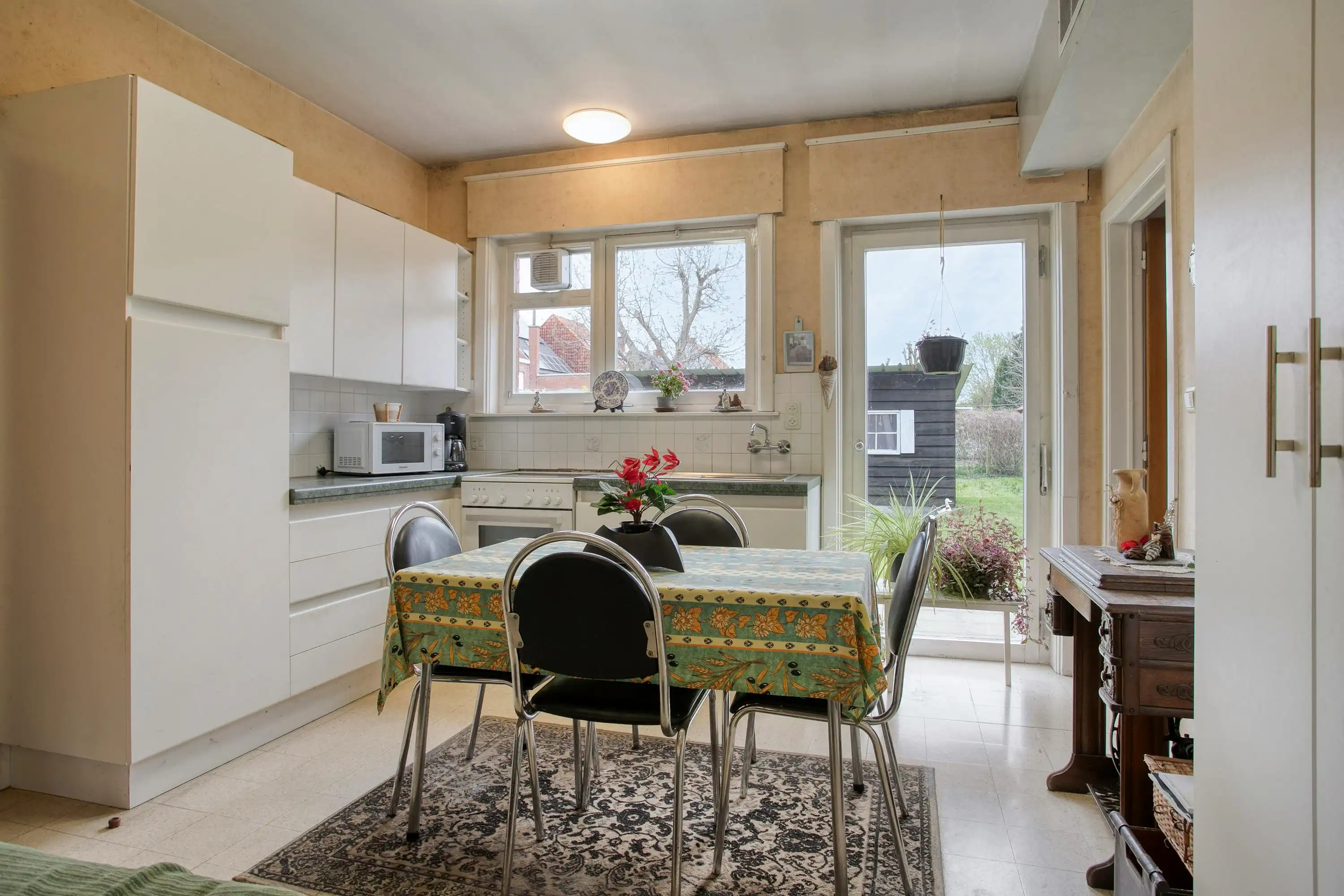 Karaktervolle woning te Izegem  foto 8