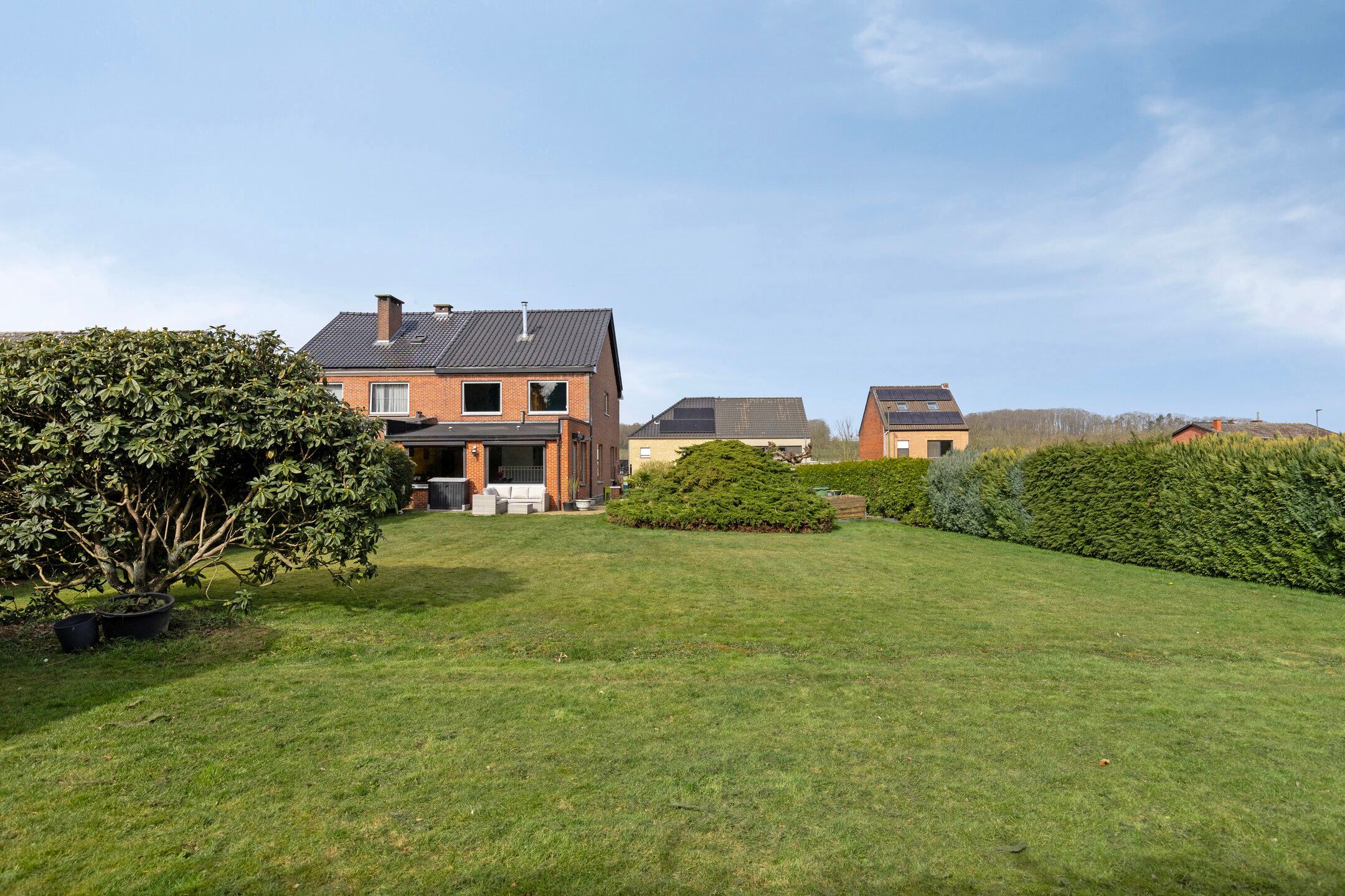 Hoofdfoto van de publicatie: Instapklare bel-etage woning met 3 slaapkamers