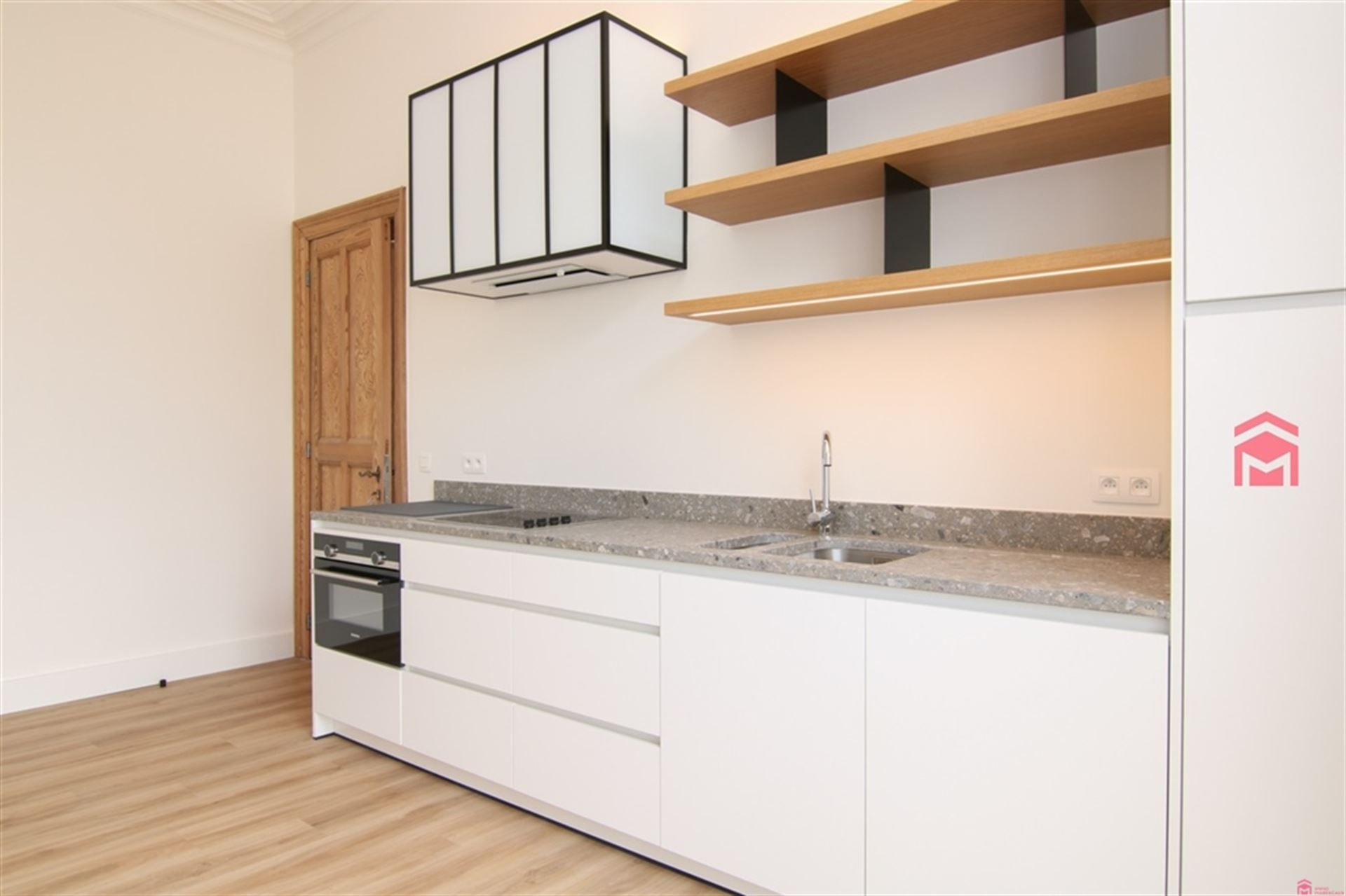 Duplex appartement nabij station Kortrijk - Tijdelijke verhuring foto 7