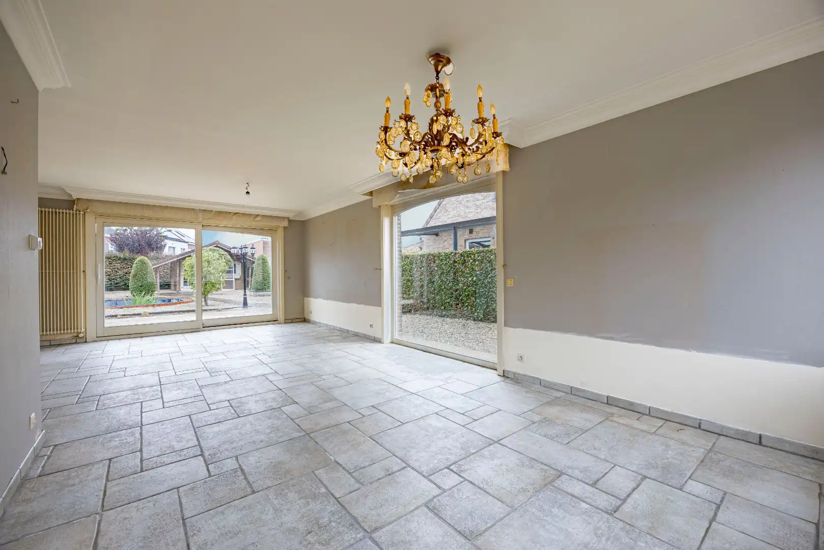 Mooie eigendom op 446 m² met goede locatie - 3 slaapkamers, garage, tuin foto 6