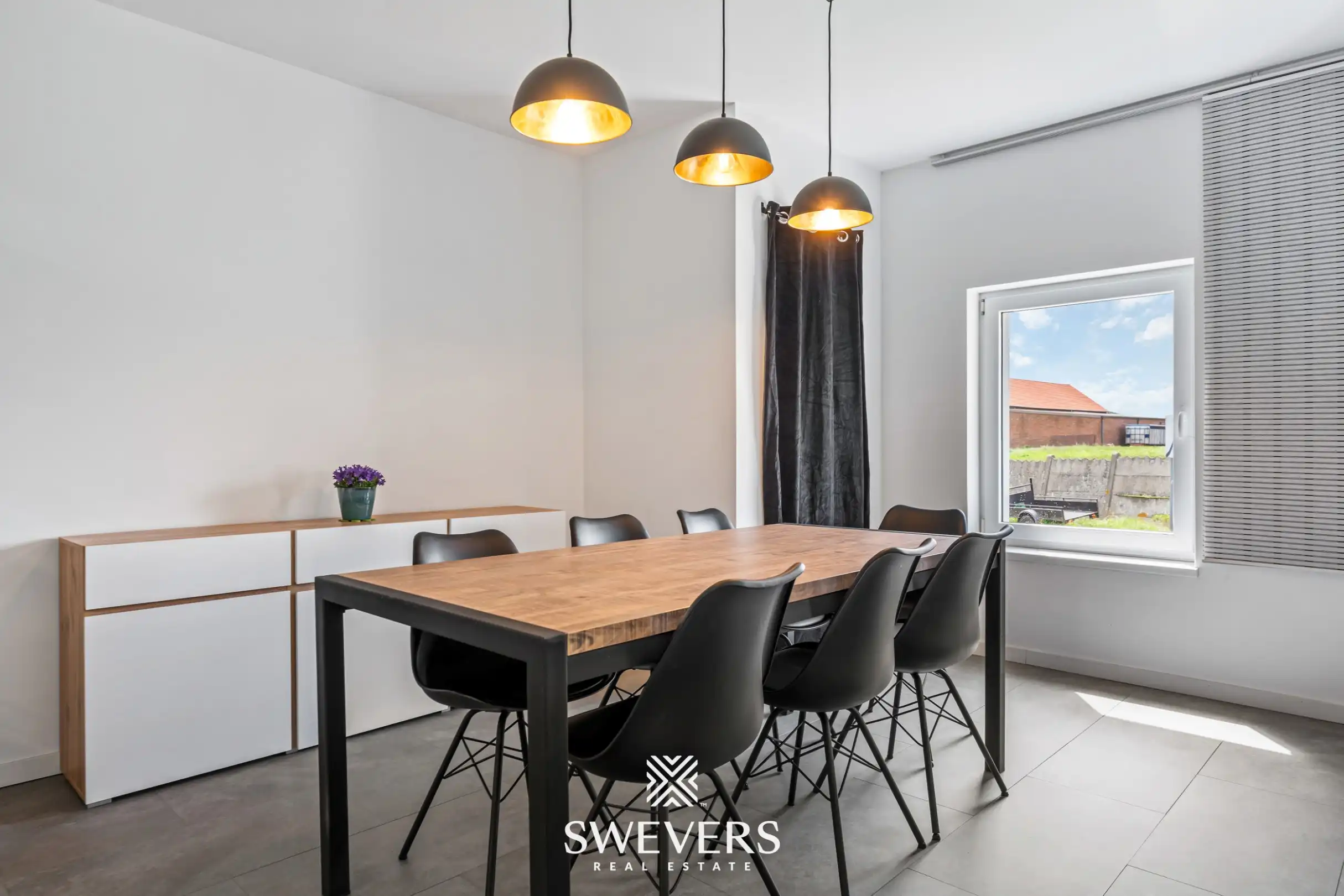 Ruime gezinswoning met 4 slaapkamers en EPC B foto 8