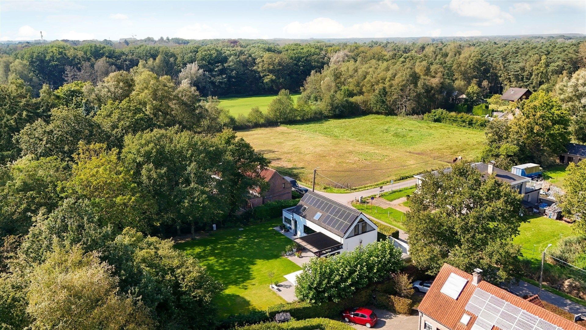 Elegante villa in een prachtige groene omgeving op 3.529m² foto 49