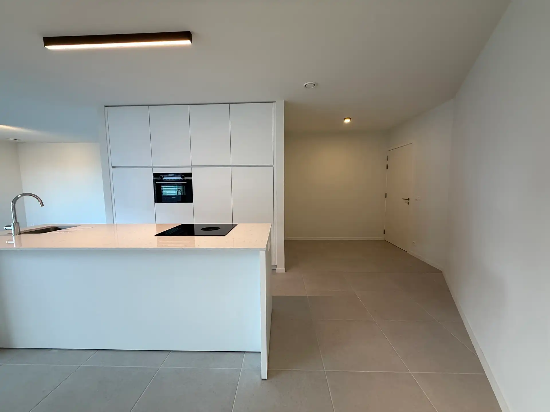 Modern 1-slaapkamer appartement nabij centrum Rijkevorsel foto 4