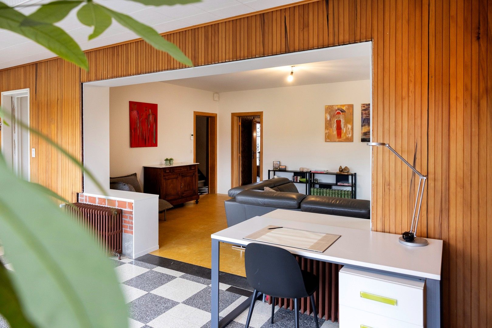 Verder te renoveren ruime & lichtrijke villa op 1386 m². foto 9