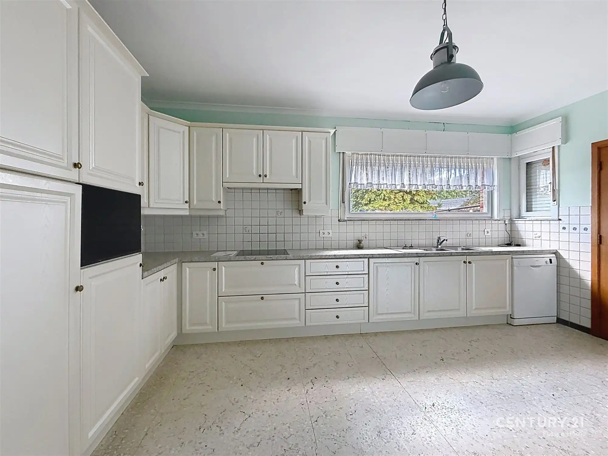 Te renoveren woning op een perceel van 14 are 75 in Baal foto 12