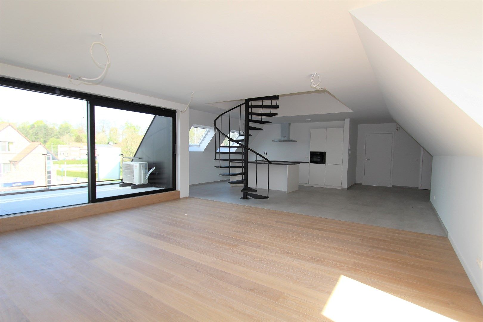 LUXE PENTHOUSE MET PRACHTIG DAKTERRAS foto 3