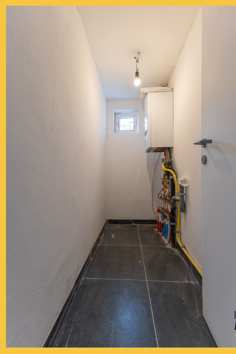 GELIJKVLOERS 2-KAMERAPPARTEMENT MET TUIN foto 6