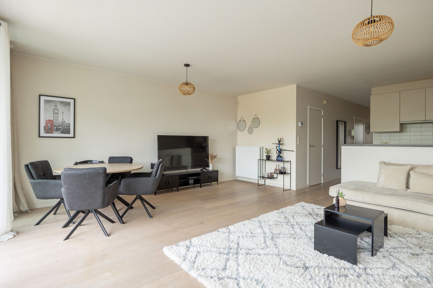 Energiezuinig (EPC A!) en verhuurd 2 slk-appartement (90m²) in een kwaliteitsvol en recent gebouw op de grens Mortsel/Berchem met optionele ondergrondse parking foto 10