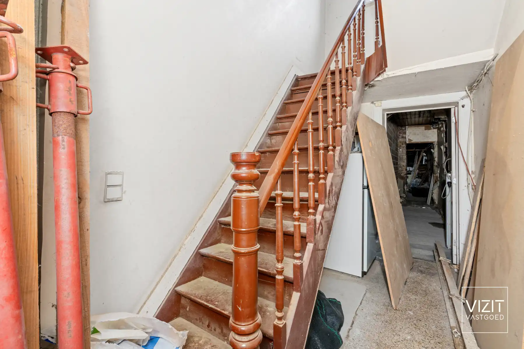 Handelsgelijkvloers met casco duplex woonruimte – centrum Erembodegem foto 5