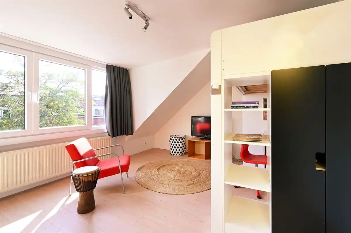 Ruime woning op zeer populaire locatie in Mortsel foto 21