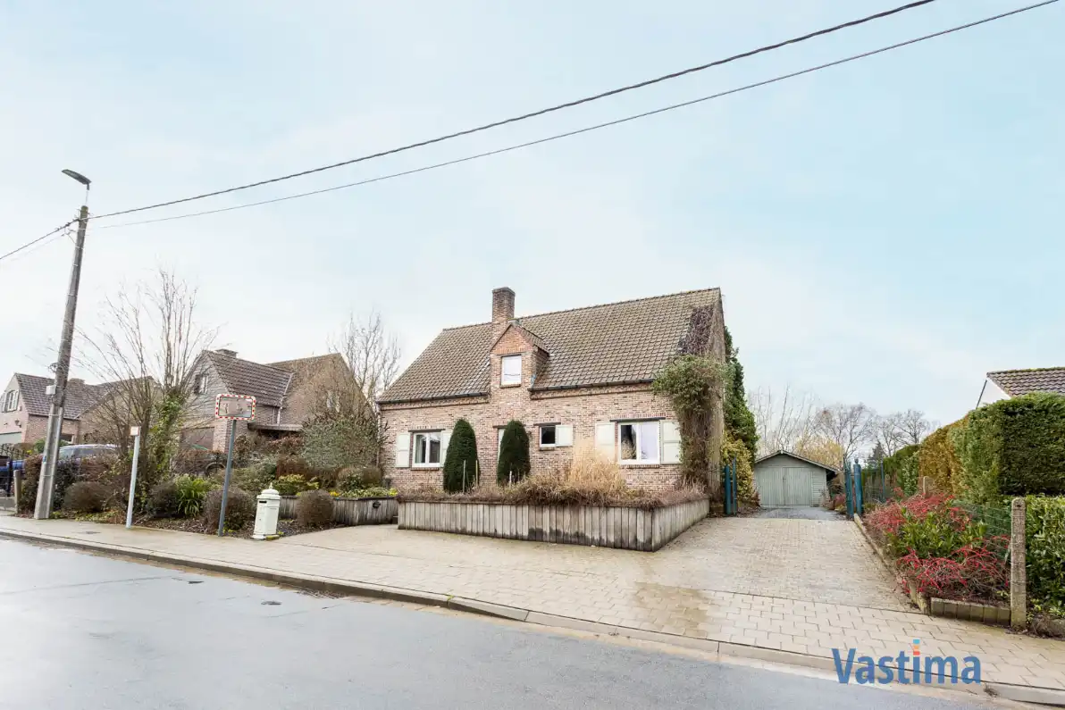 Ruimte, rust en comfort voor het hele gezin in het hart van Baardegem foto 2