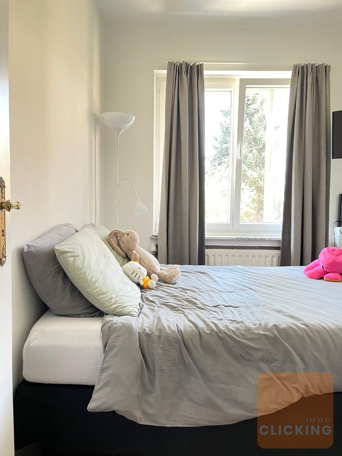Tof 2 slaapkamer appartement met  1 parkeerplaats foto 12