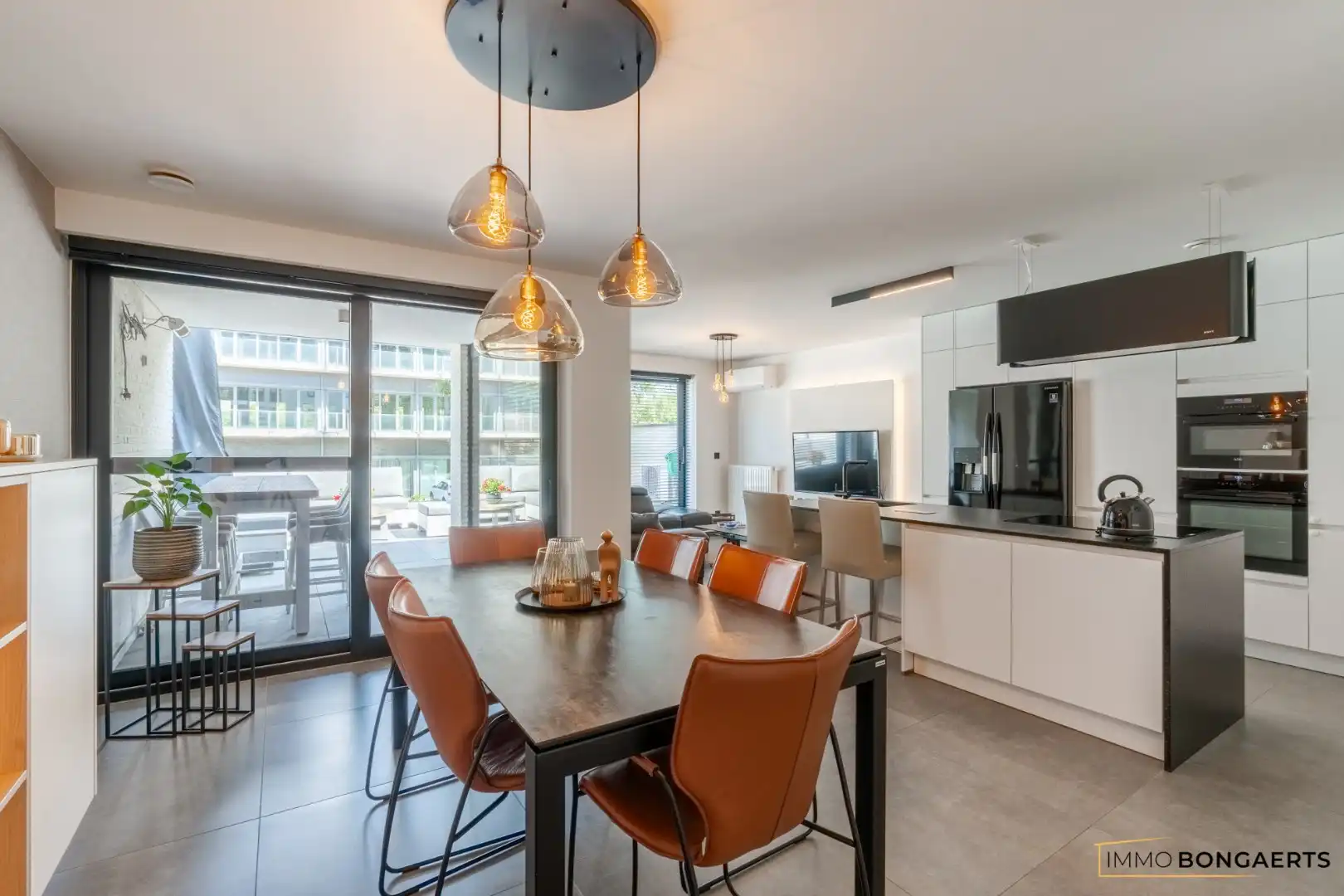 Recent gelijkvloersappartement nabij het centrum van Genk foto 4