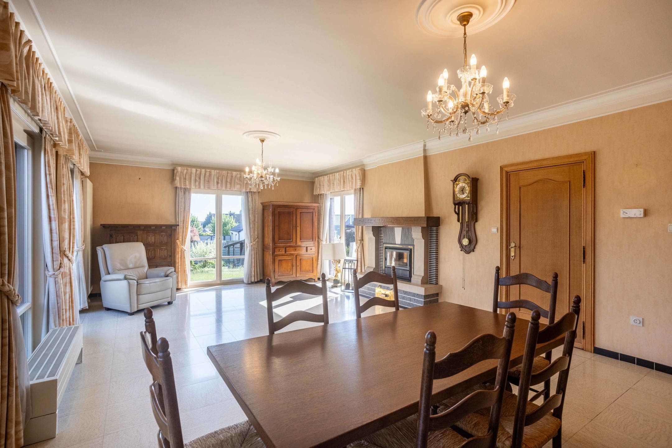 Goed gelegen ruime alleenstaande woning  foto 7