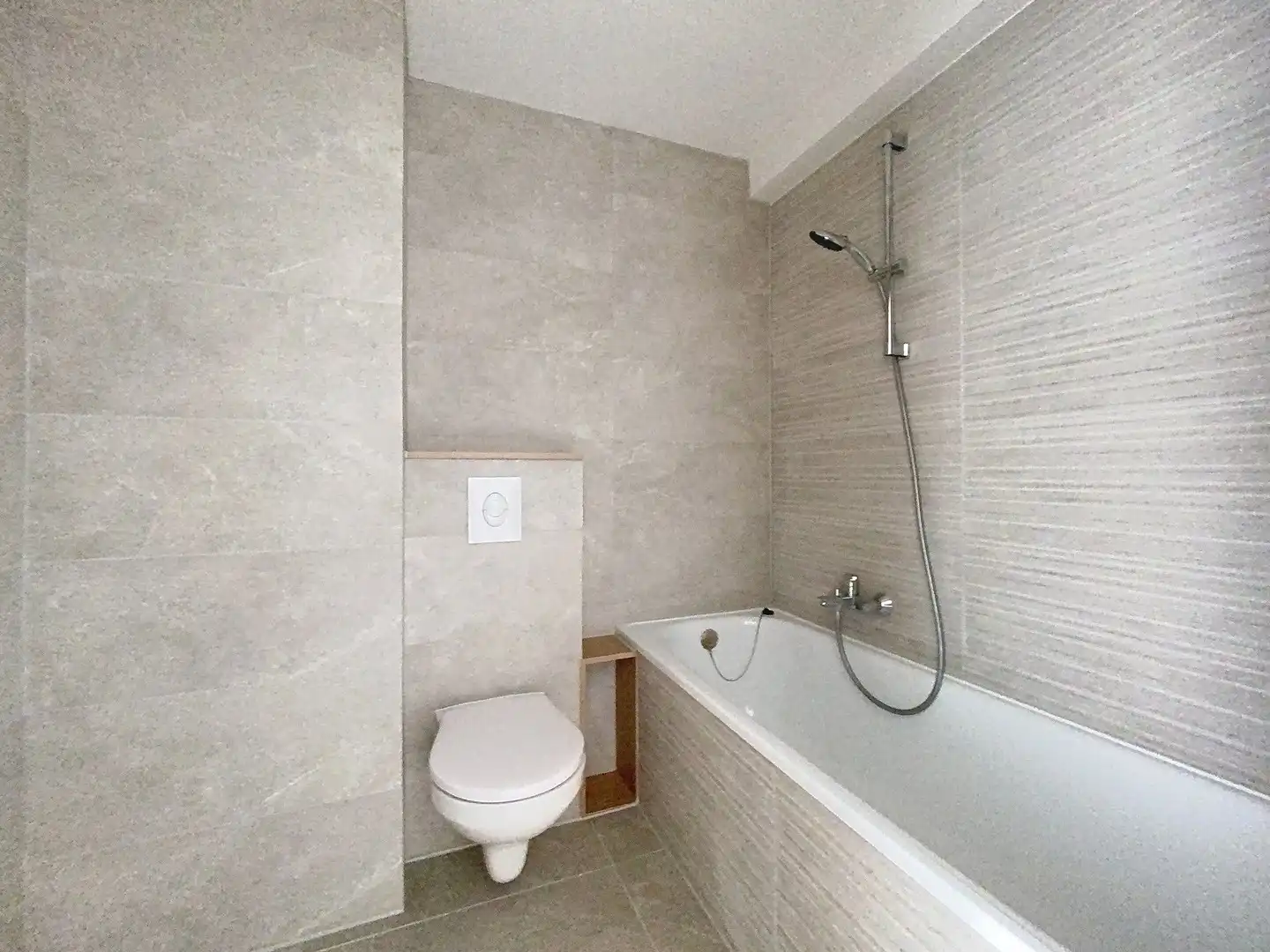 Gerenoveerde studio nabij het strand van Oostduinkerke! foto 3