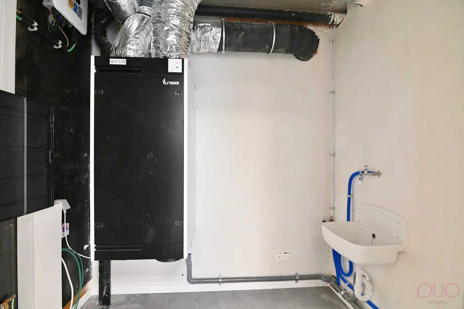 Modern kantoorruimte te huur: Energiezuinige nieuwbouw kantoorruimte in De Stadspoort – Sint-Truiden. foto 11