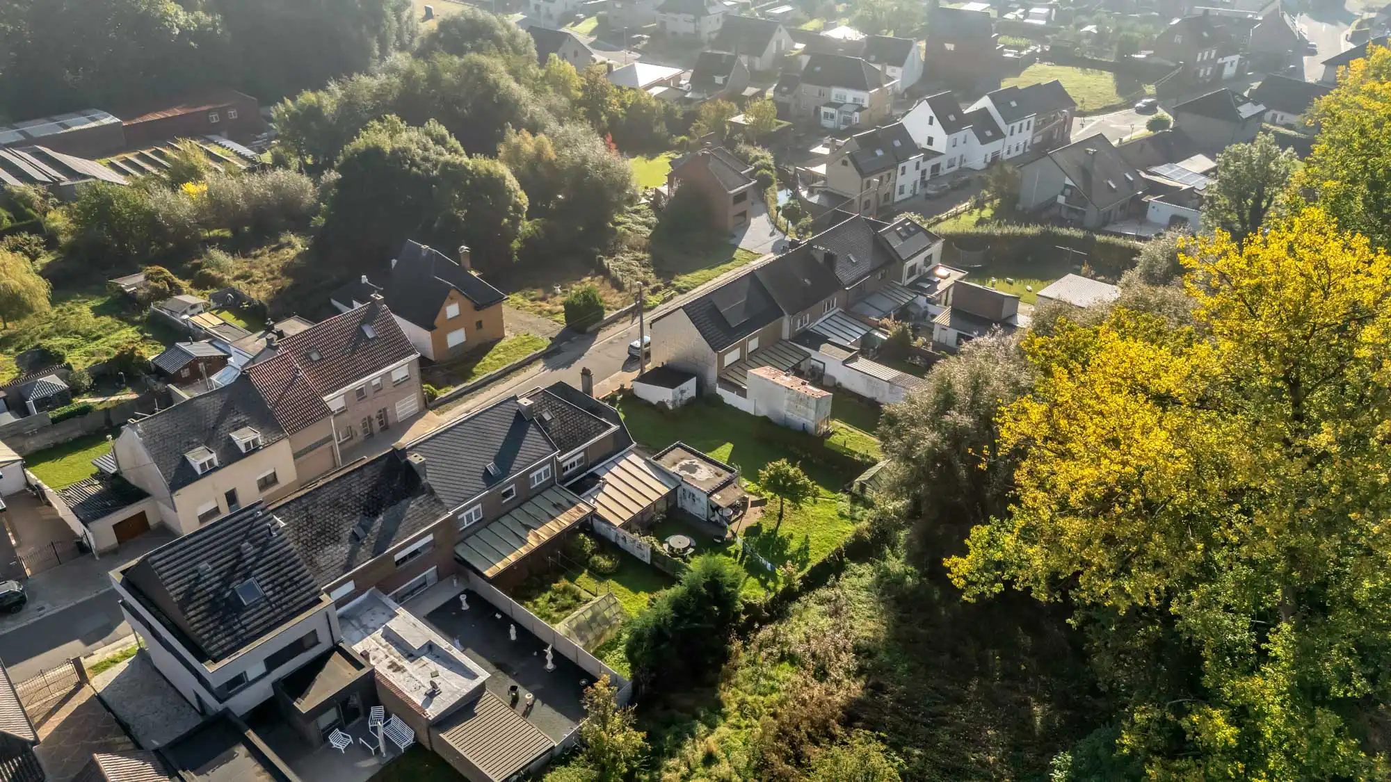 Rustig gelegen bouwgrond voor HOB foto 9