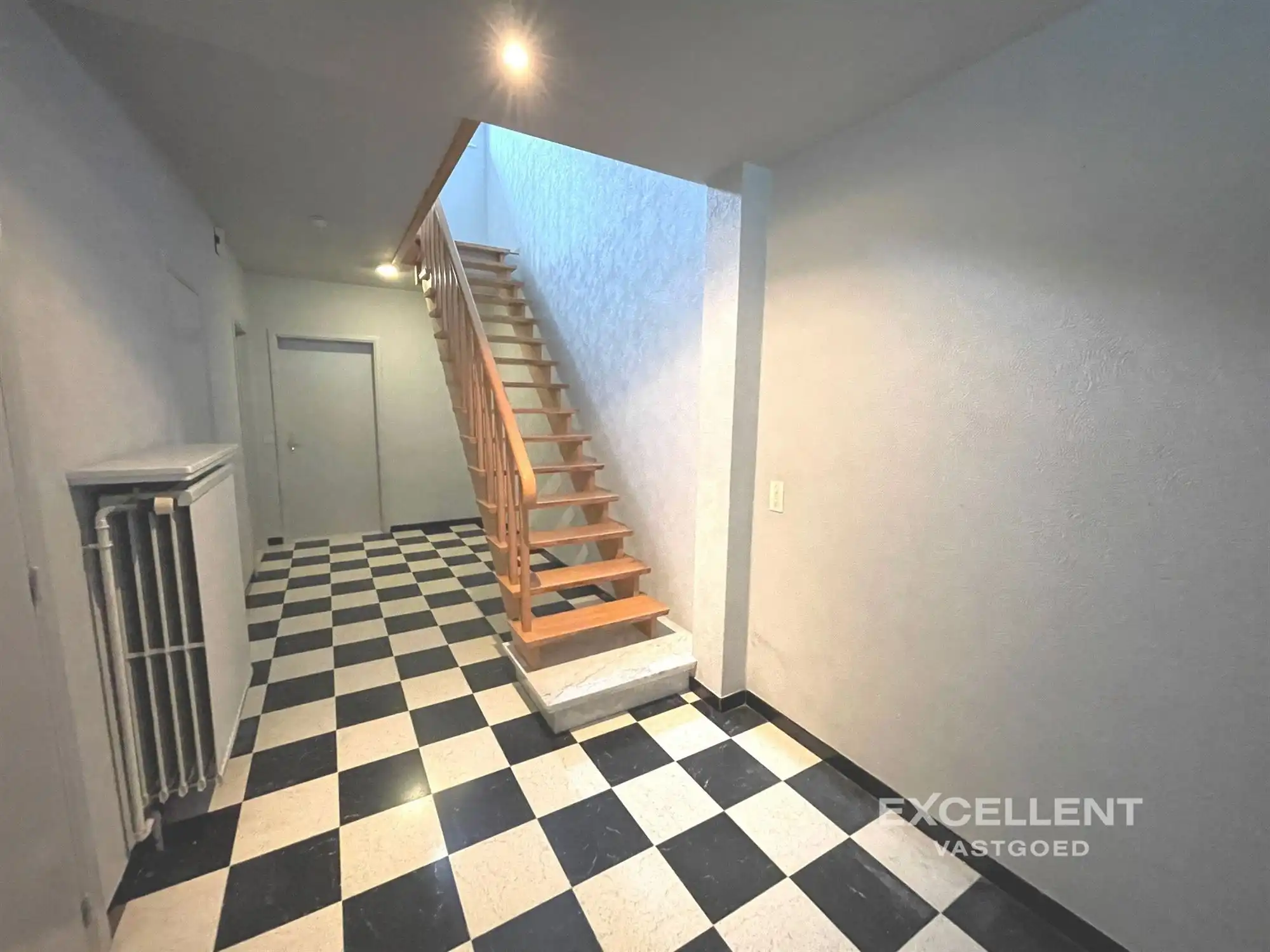 Rustig gelegen halfopen woning te huur Deinze! foto 5