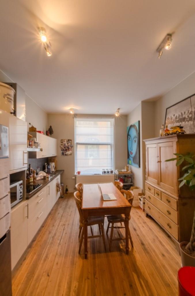 Ruim duplexapp. met 1 slpk. en privatieve binnenkoer  foto 3