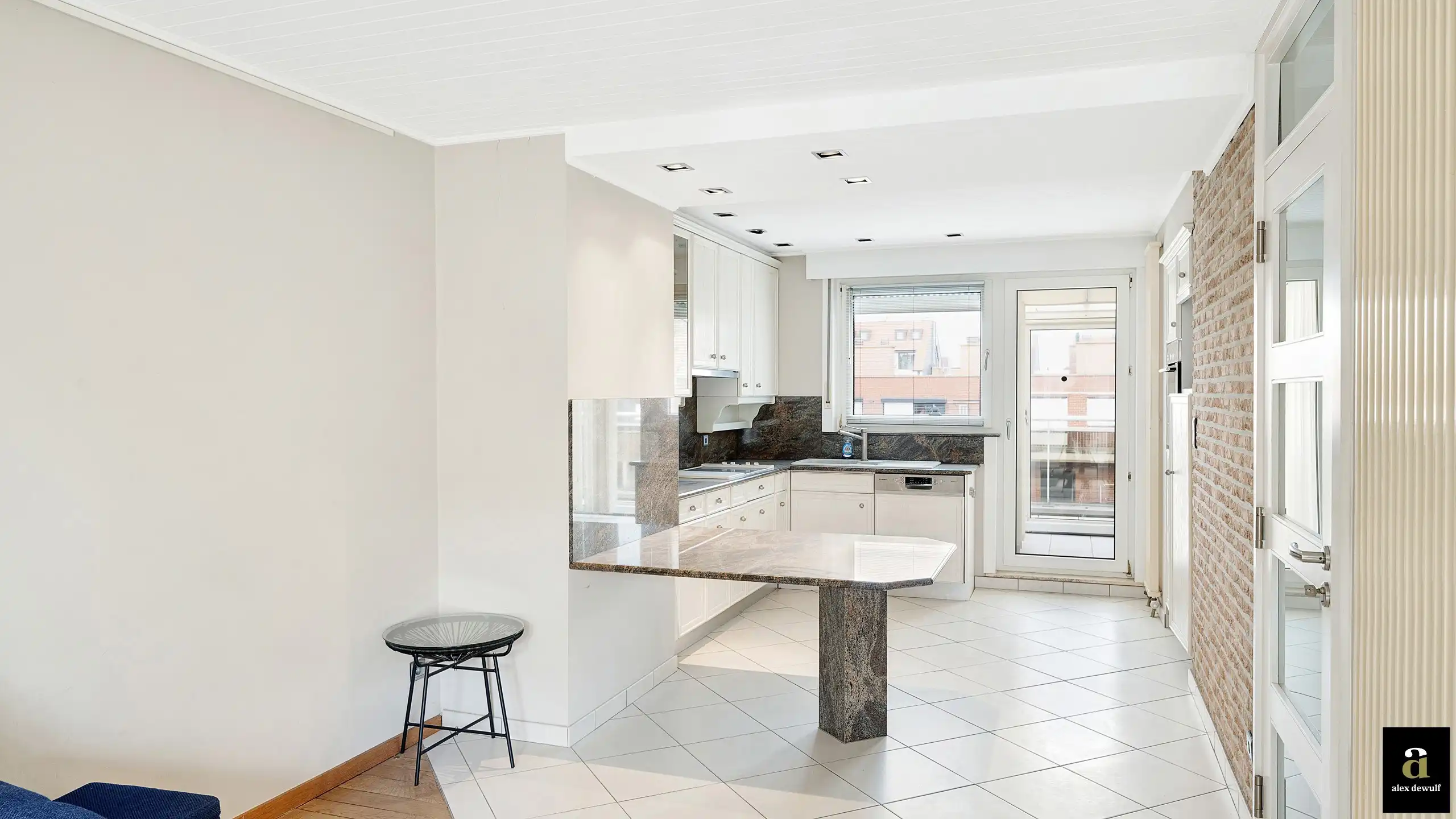 Uniek duplexappartement met zijdelings zeezicht en ruime terrassen. foto 10