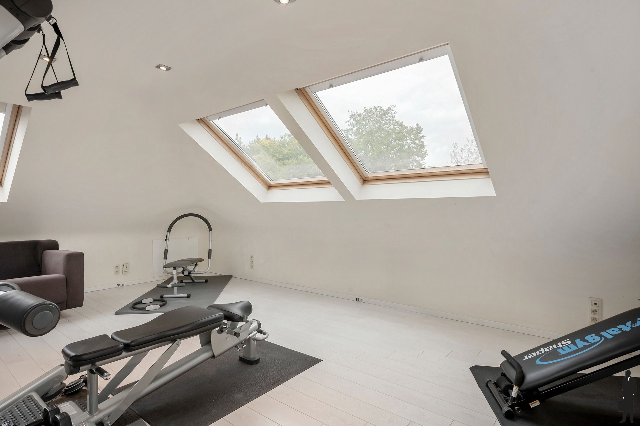 Eigentijdse villa op ca. 1.246 m² te Brasschaat! foto 17