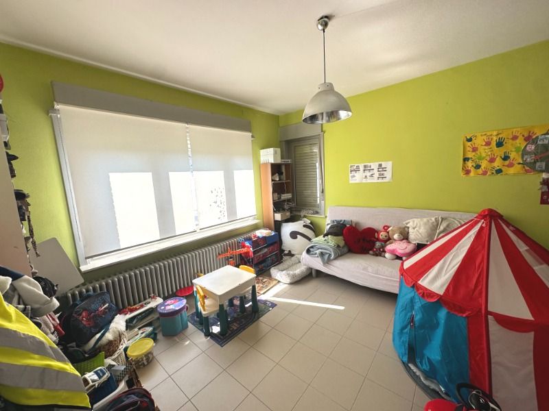 3 slaapkamer woning met garage en grote afgesloten tuin foto 7