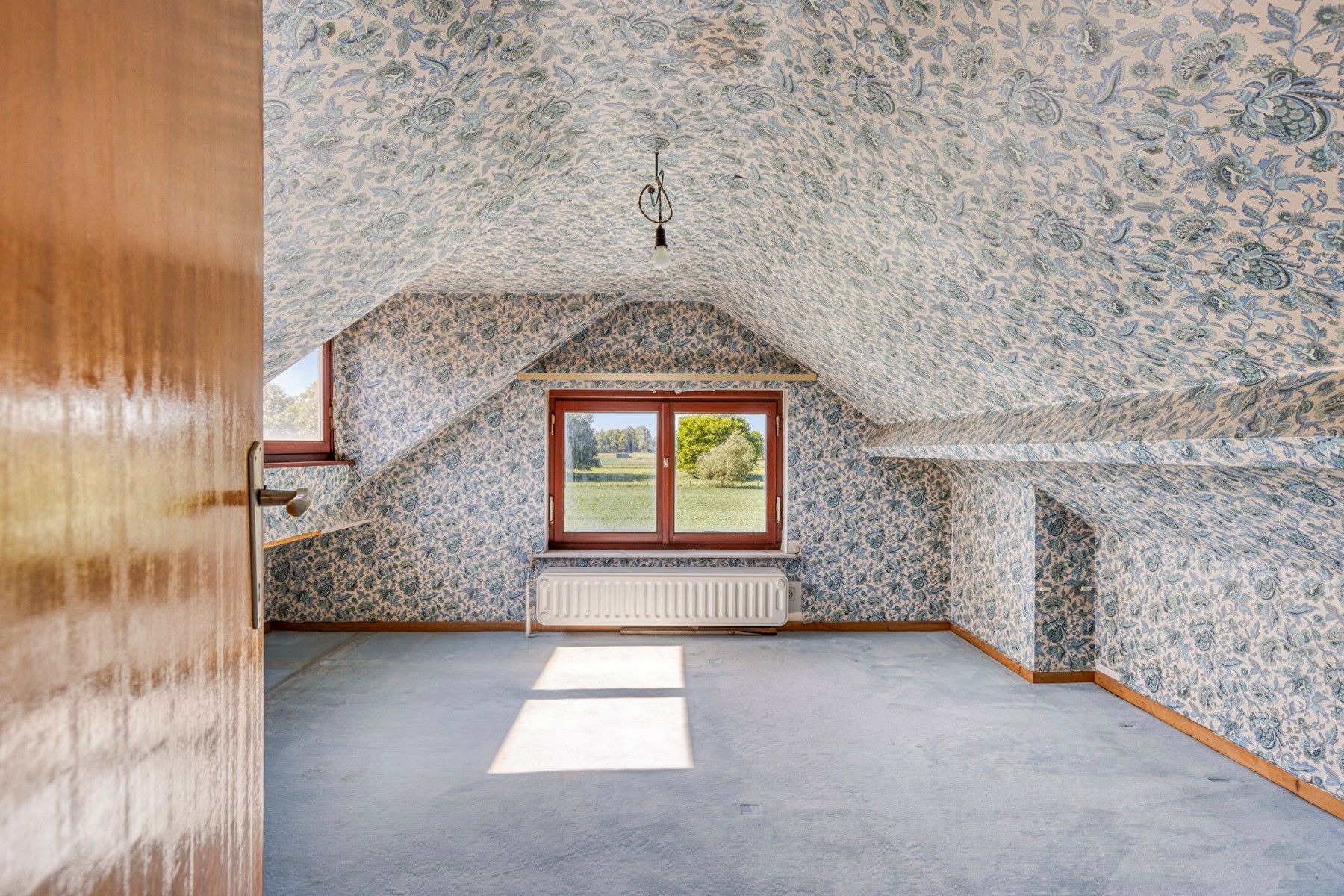 Woning met uniek zicht gelegen midden in de natuur. foto 17