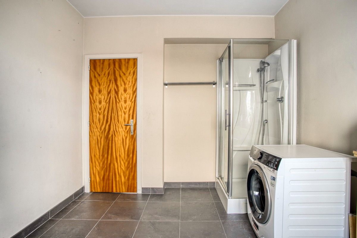 Zeer ruim appartement op wandelafstand van het centrum en station Gent-Dampoort foto 12