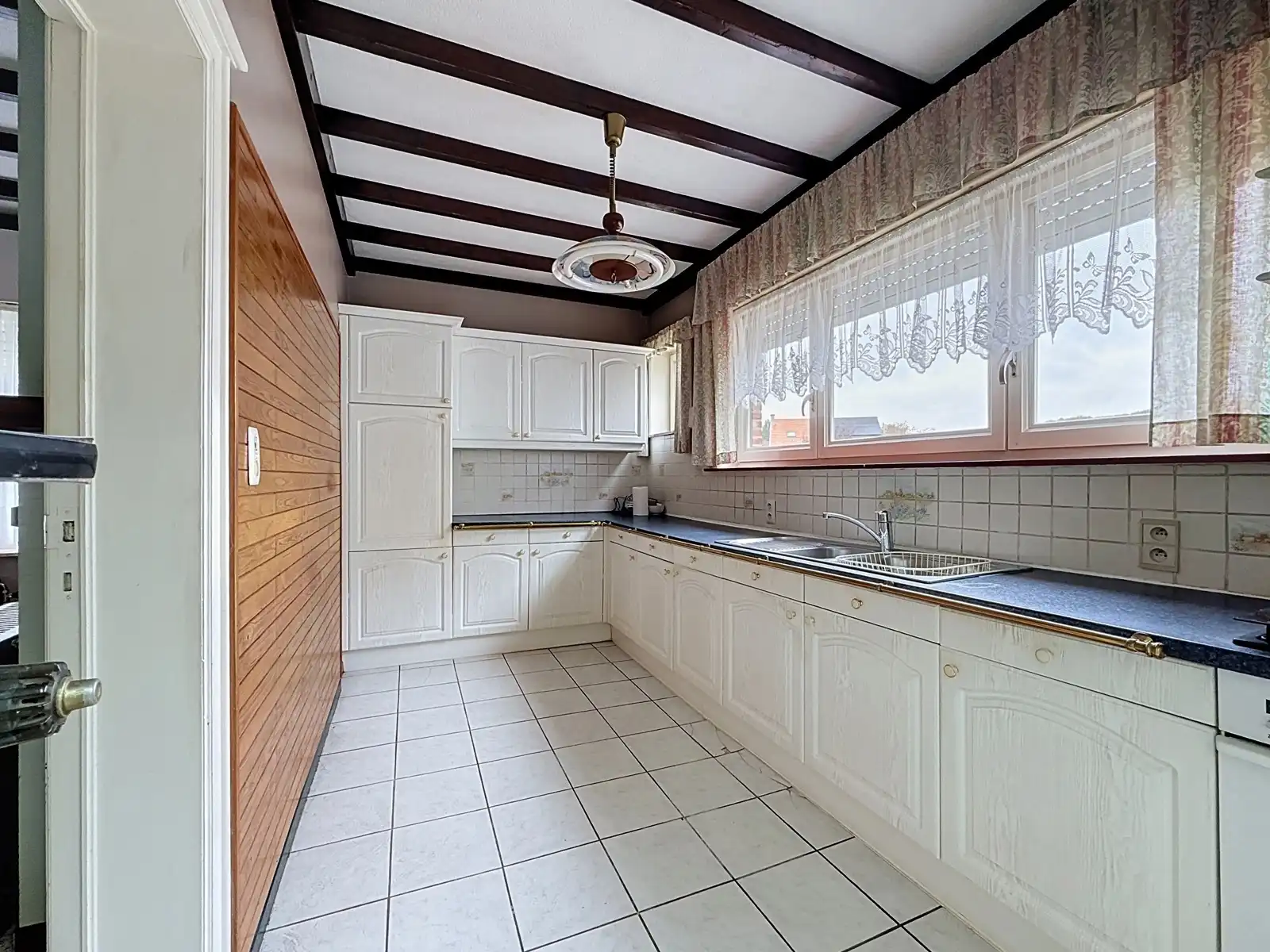 Charmante woning op toplocatie in Glabbeek – mét optie tot achterliggende bouwgrond foto 8