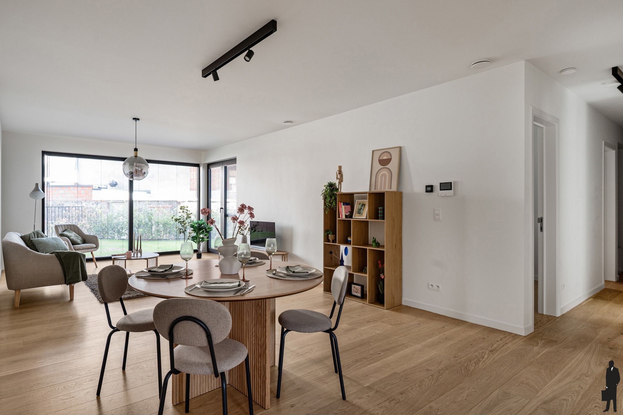 Instapklaar BEN-appartement (112 m²) met tuin en 3 slpks foto {{pictureIndex}}