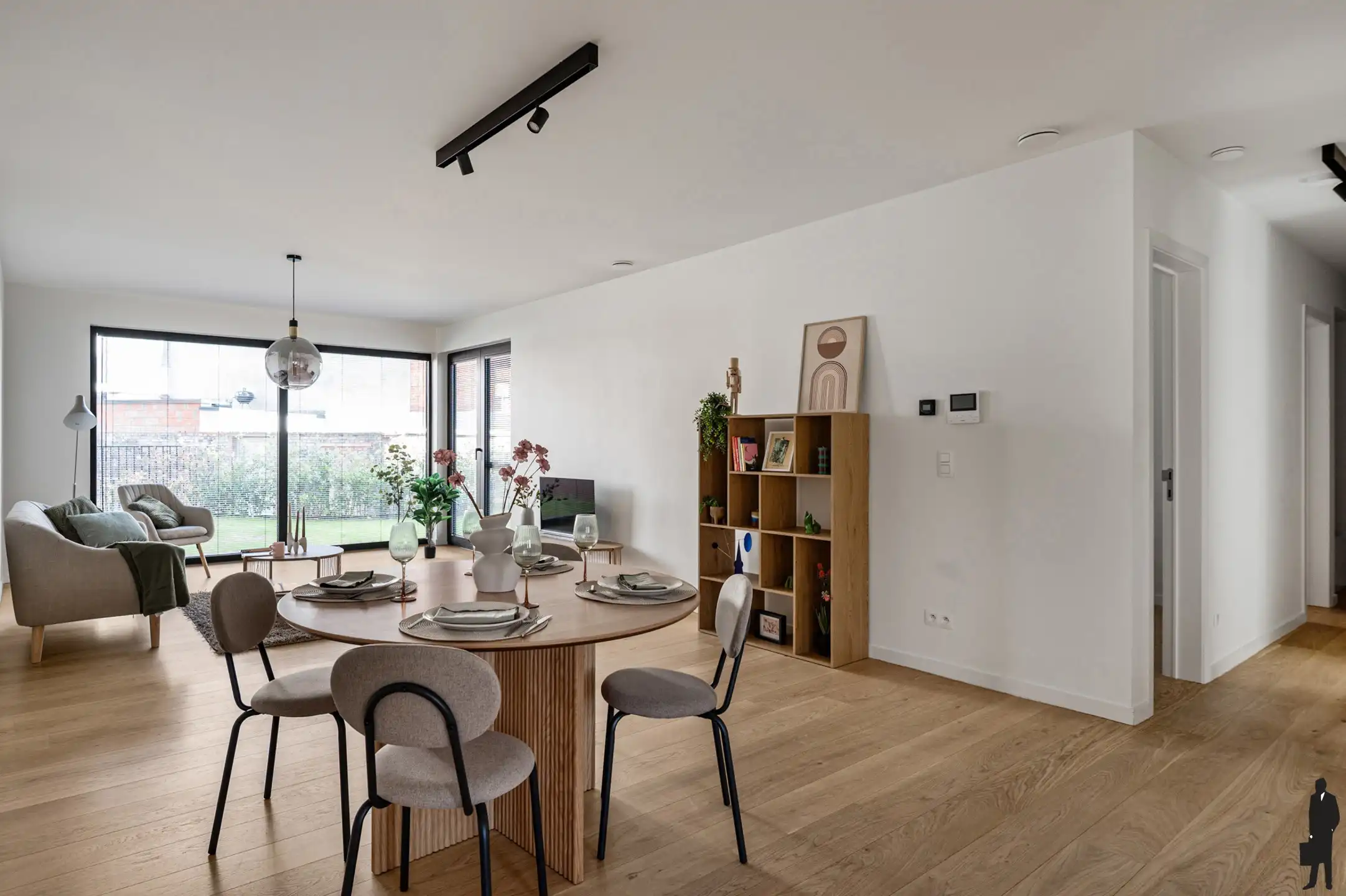 Instapklaar BEN-appartement (112 m²) met tuin en 3 slpks foto {{pictureIndex}}