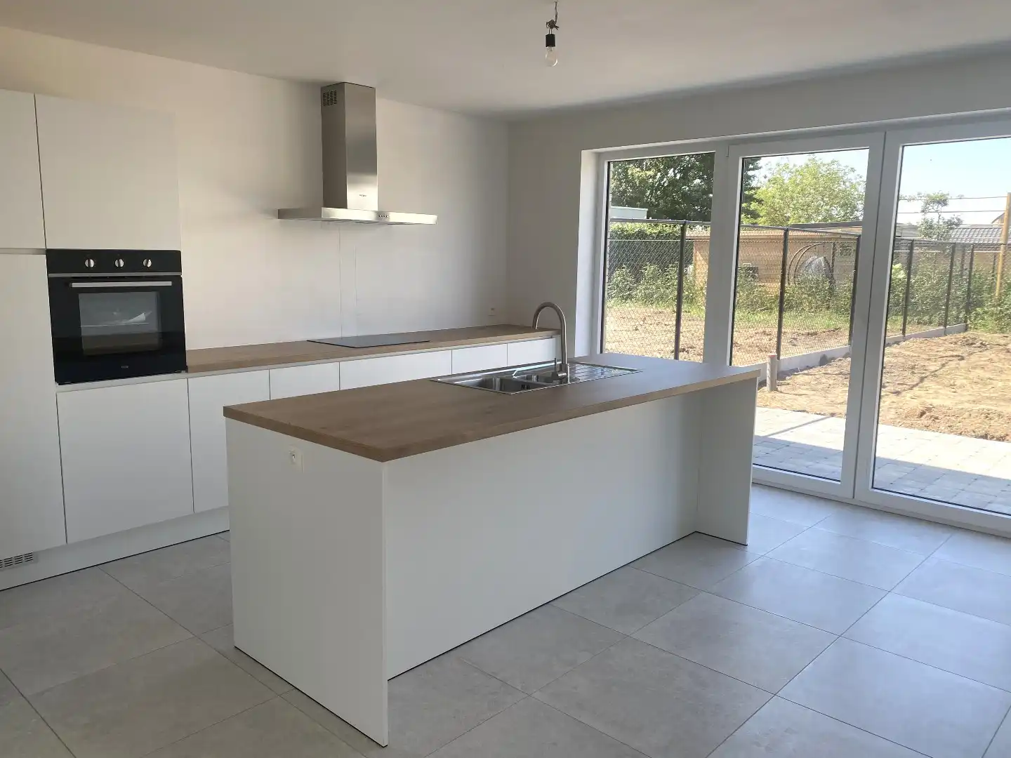 Rustig gelegen, moderne, halfopen nieuwbouwwoning in Machelen (Zulte) foto 5