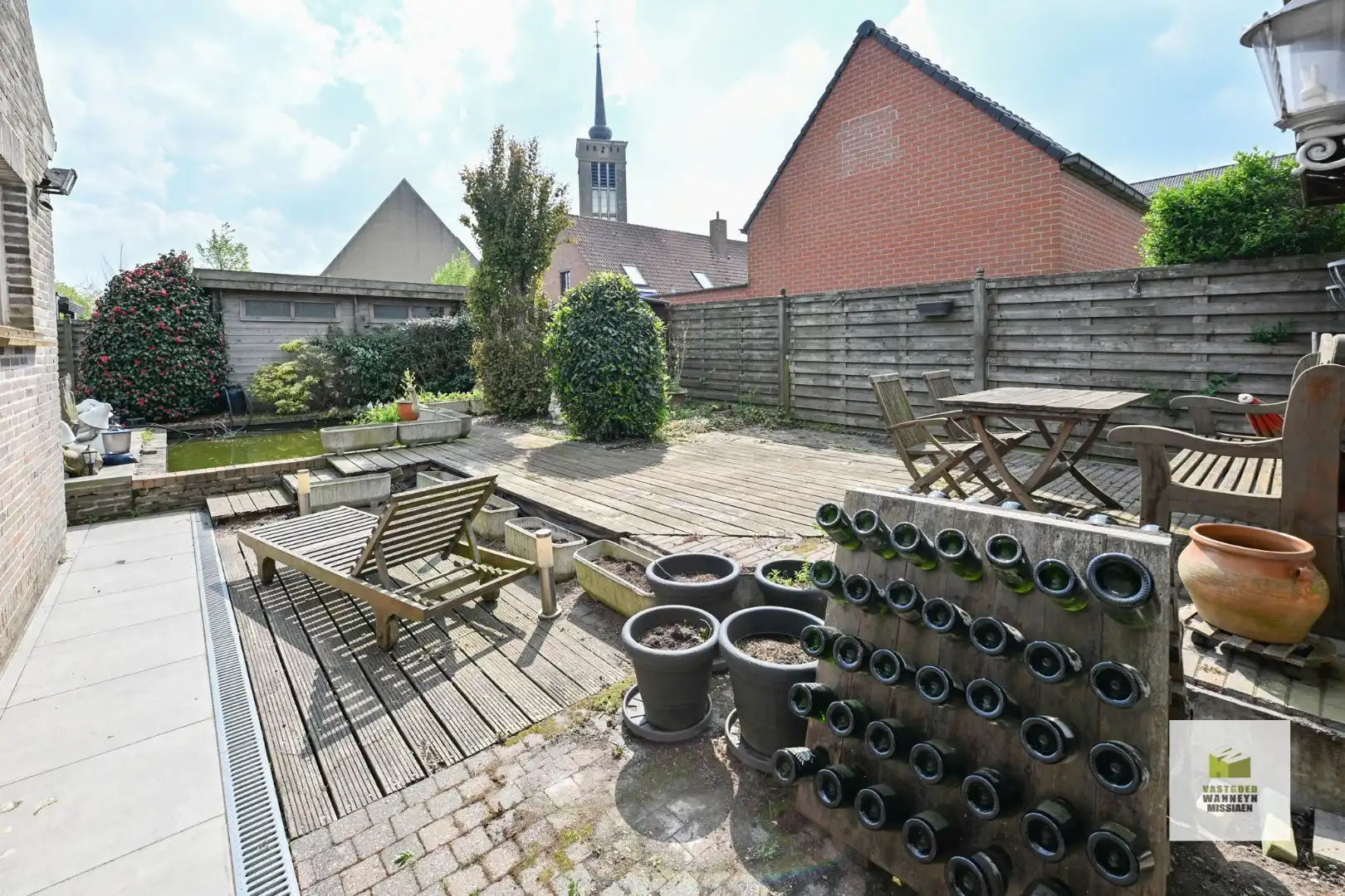 Gelijkvloerse alleenstaande woning met 5 slaapkamers op 657m2 foto 27