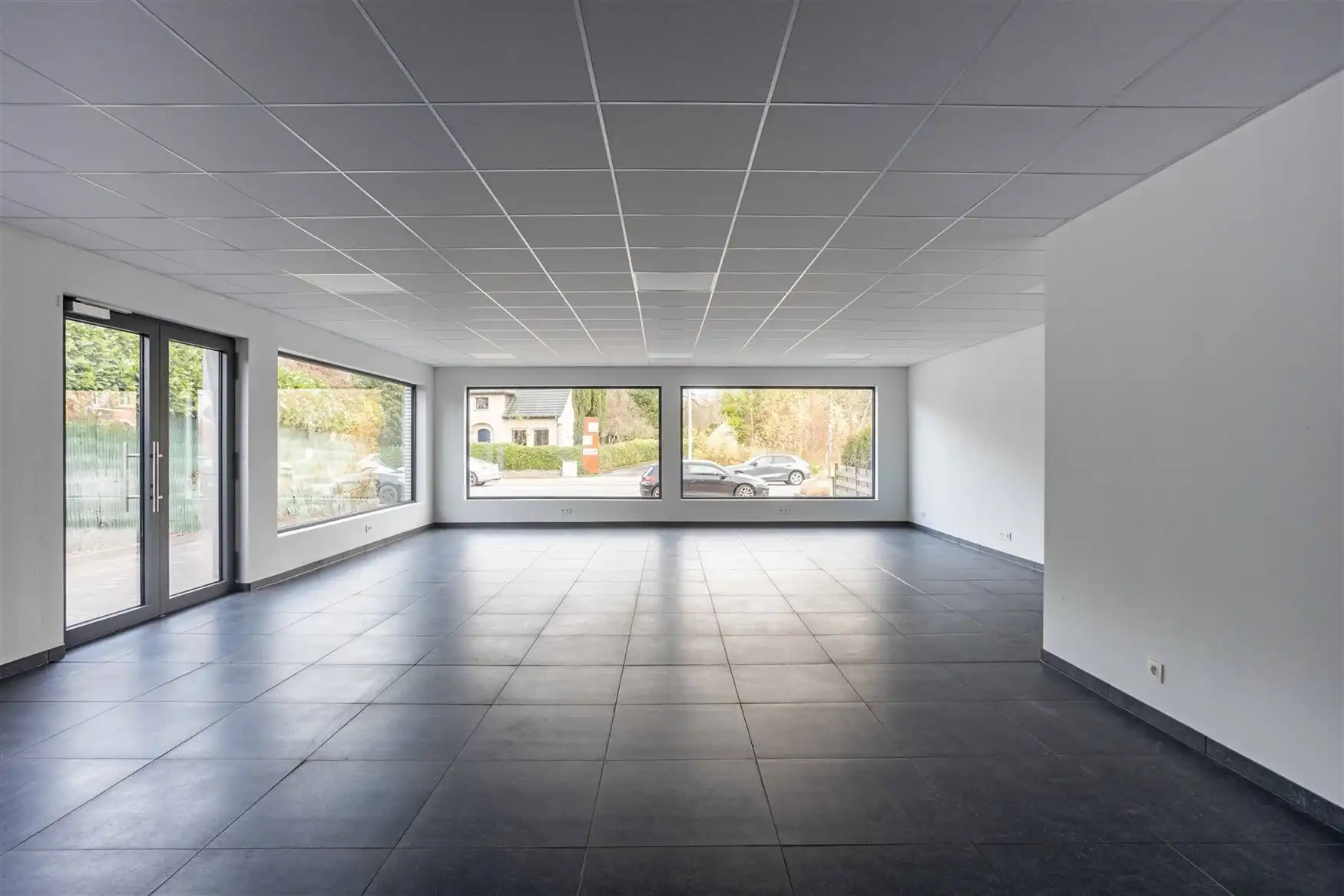 Commercieel gelijkvloers met duplex en loods van ca. 240m² foto 5