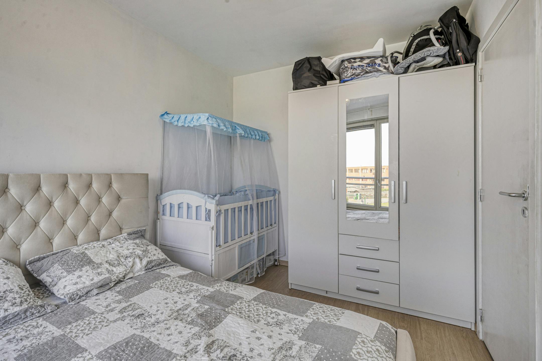 Appartement met 1 kamer te koop nabij centrum Waregem foto 11