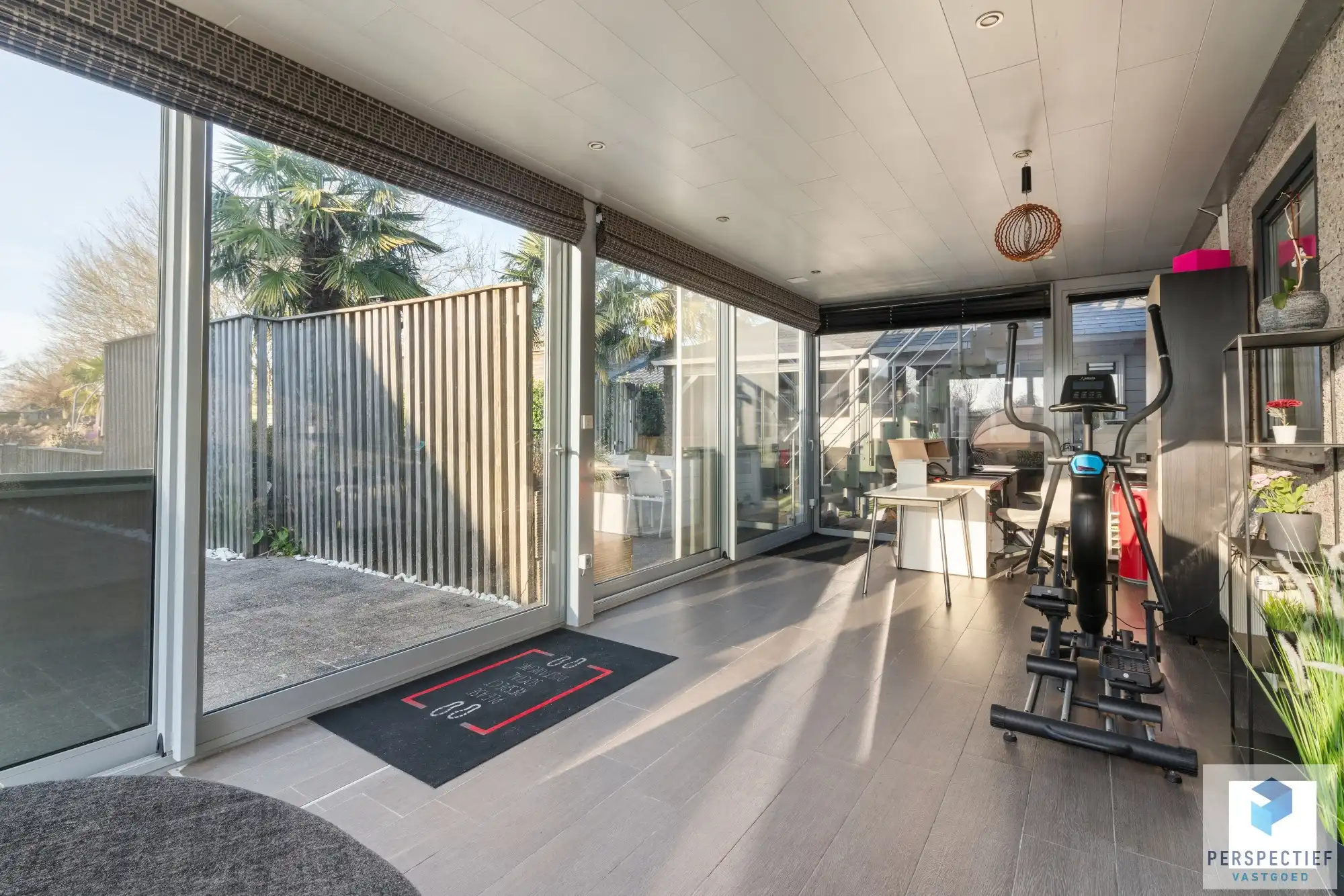 Handelspand met Winkelruimte, Magazijn en Woonst op 1.682 m² foto 25