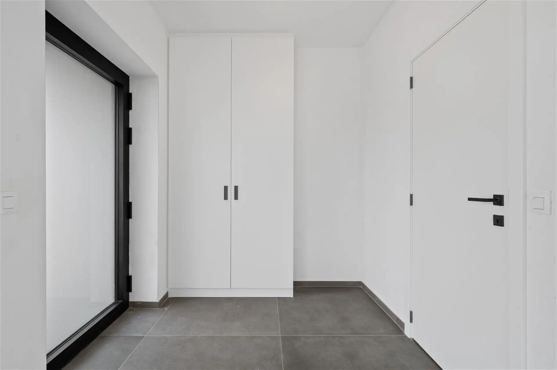 Zeer ruime woning met 4 slpks en tuin foto 3