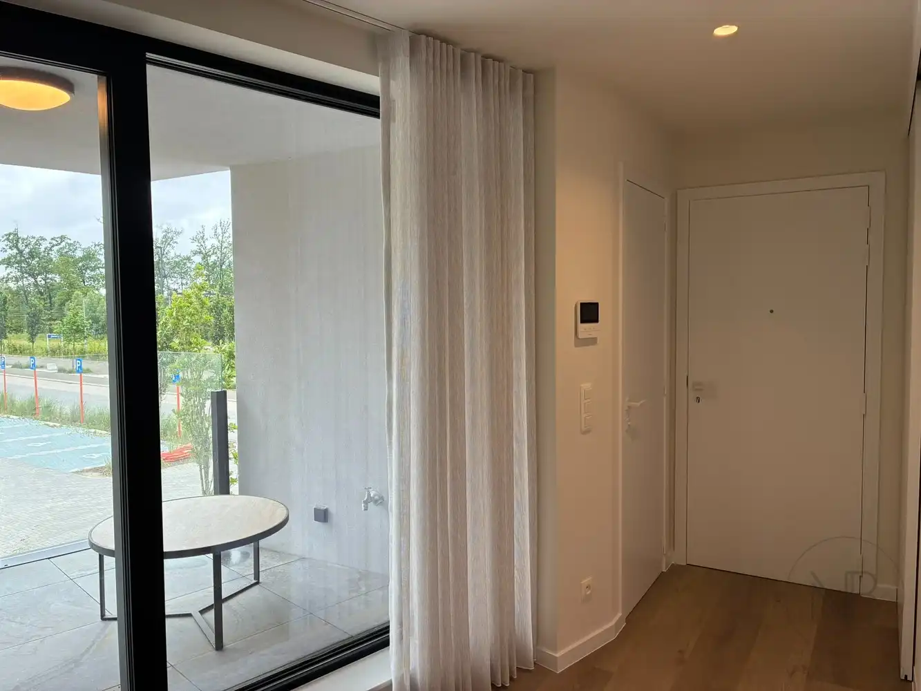 Instapklaar & bemeubeld 1-slaapkamer appartement in Diepenbeek foto 2