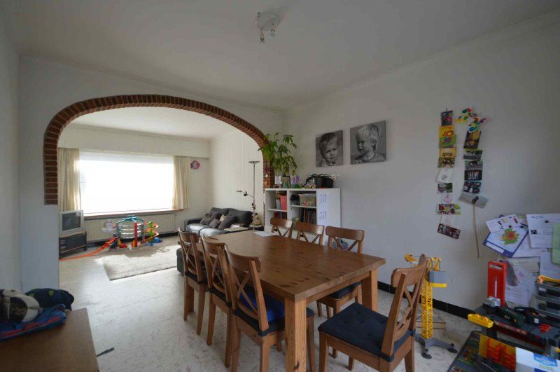 Leuke woning met grote tuin - tussen Sint-Pieters station & UZ foto 7