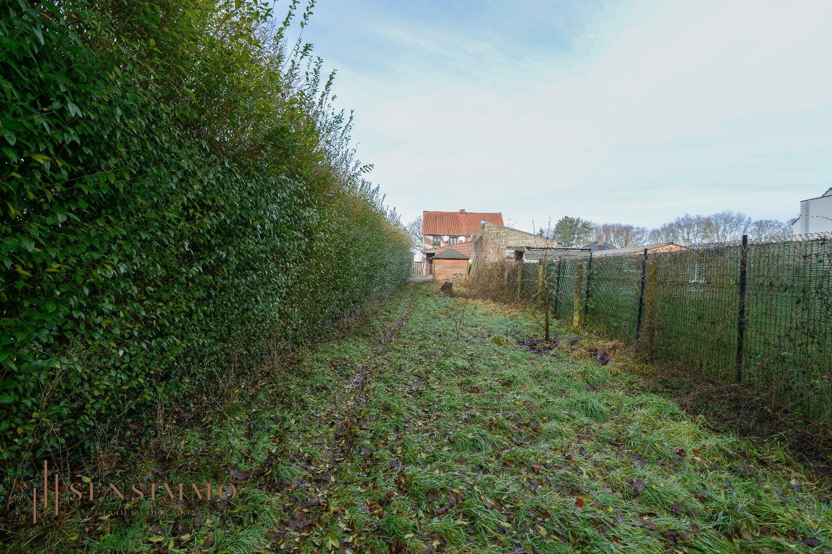 Halfopen woning in rustige wijk met tuin – een kans om jouw droomhuis te maken! foto 20