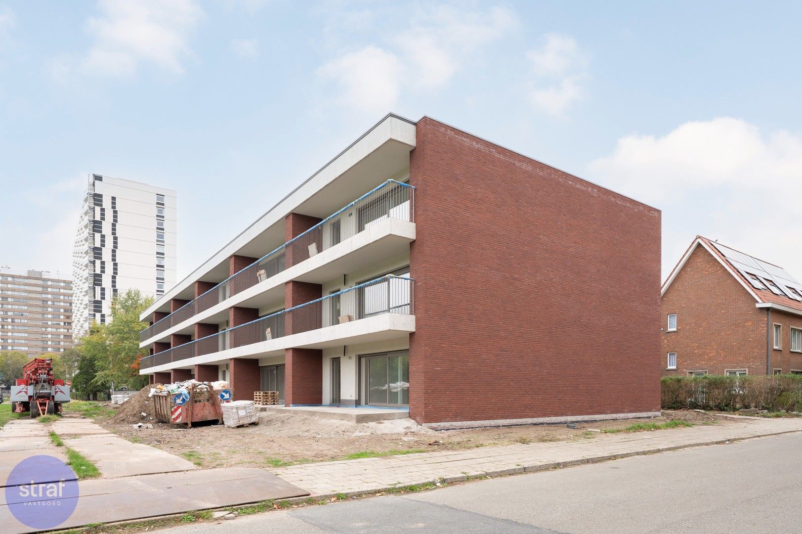 Te huur: nieuw  appartement (100 m2) op Linkeroever foto 12