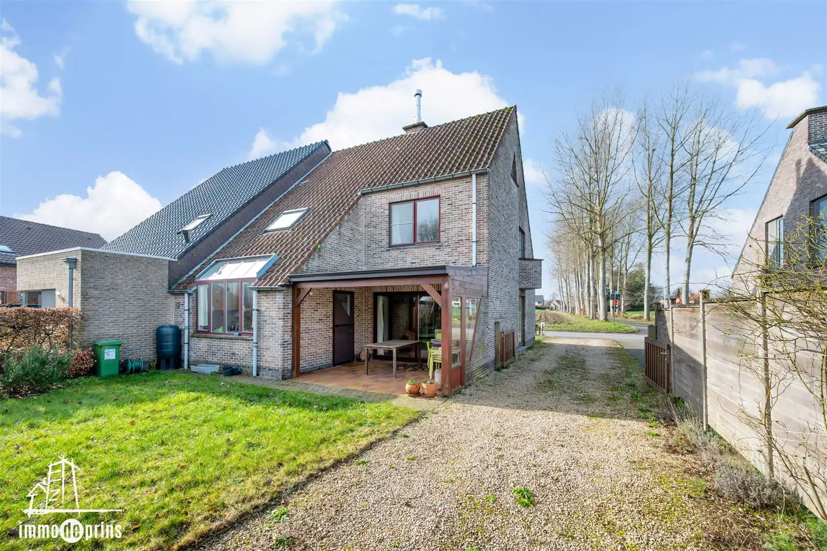 Half open bebouwing foto 24