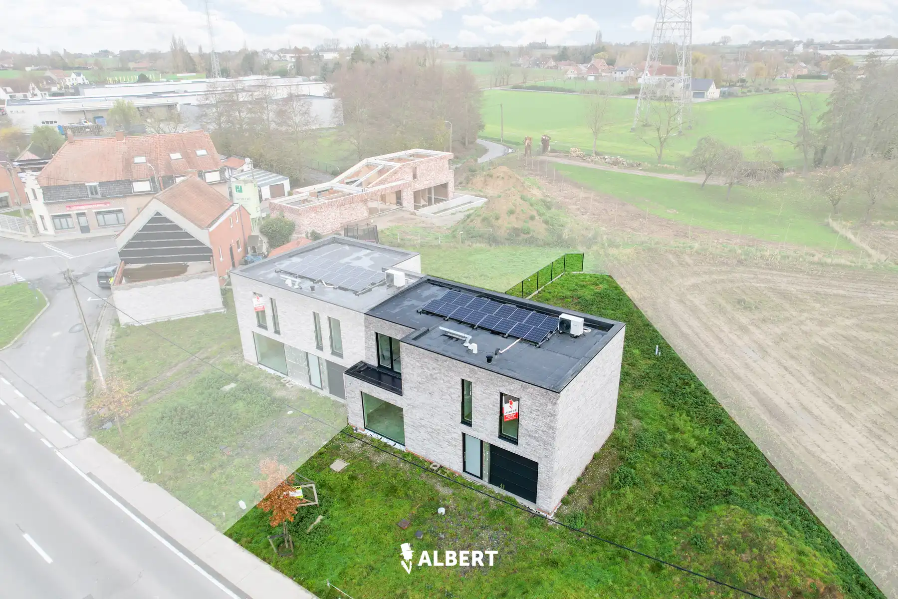 Ruime nieuwbouwwoning met alle comfort!  foto {{pictureIndex}}