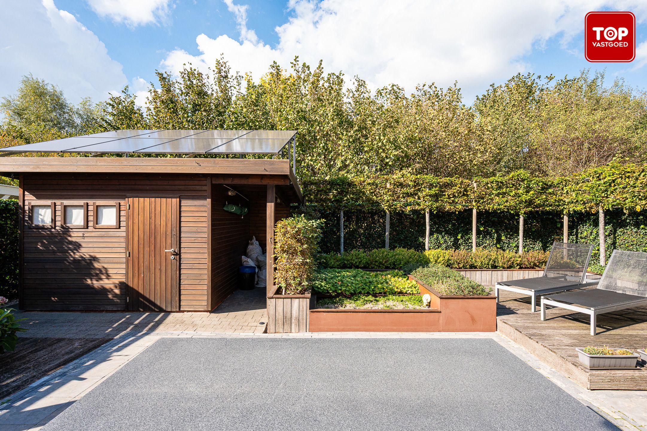 Instapklare woning in rustige straat met 3 slaapkamers, tuin en garage.  foto 21