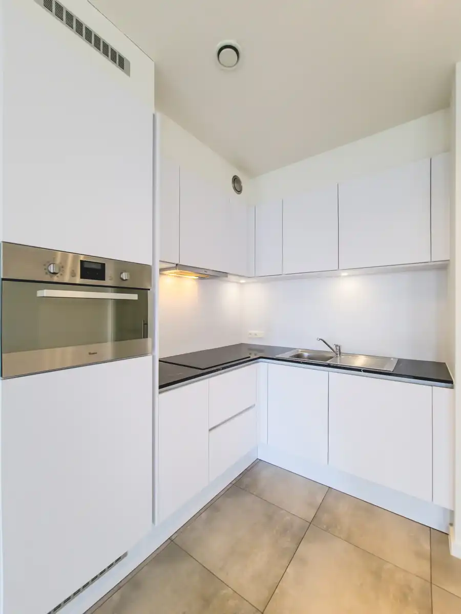 Prachtige 2 slaapkamers appartement met parkzicht foto 9