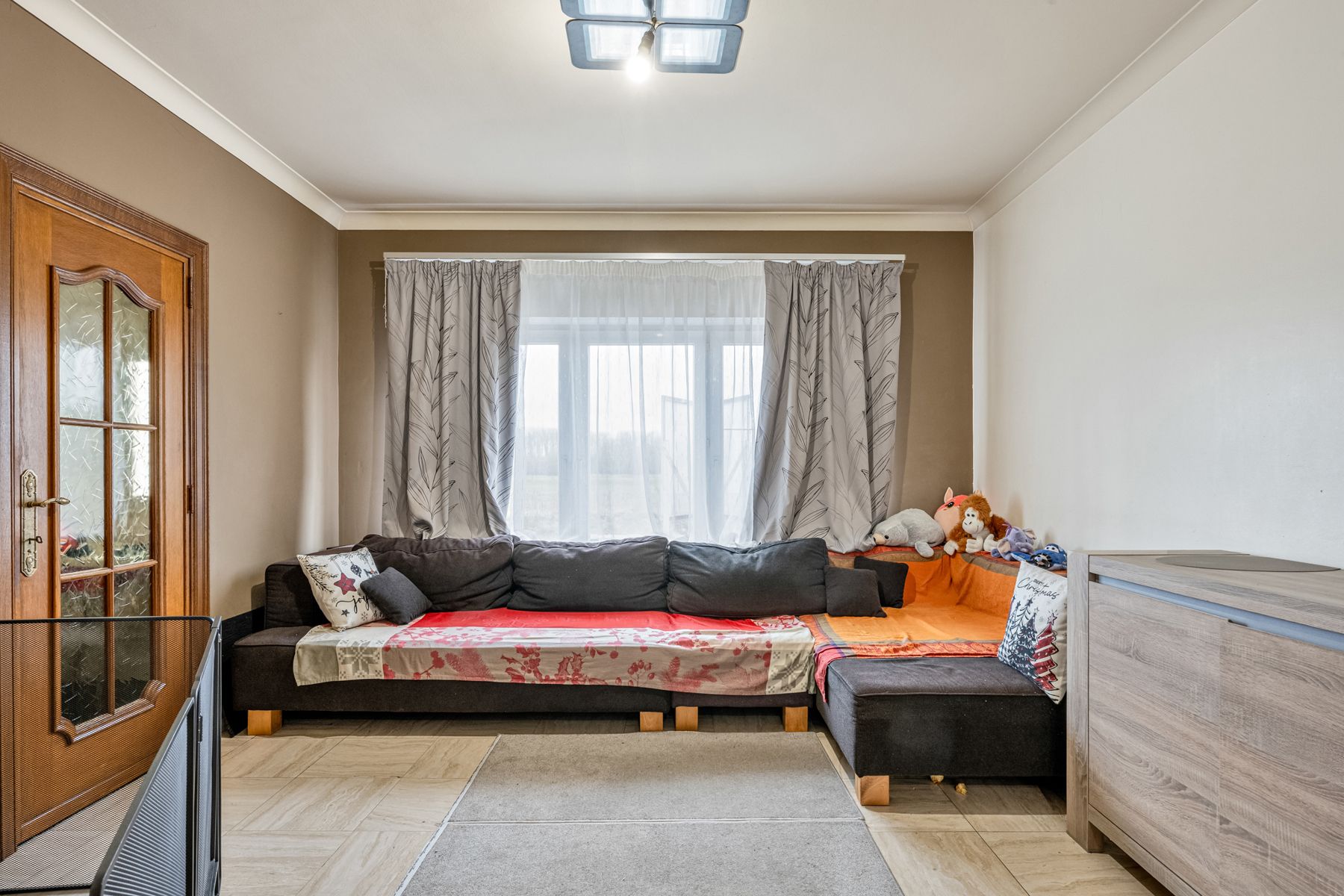 Instapklare halfopen bebouwing met 4 slaapkamers foto 9