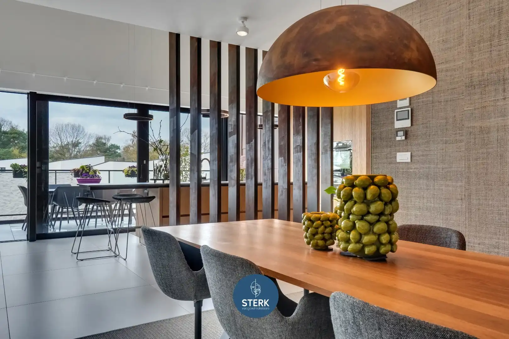 EXCLUSIEF PENTHOUSE OP EEN TOPLOCATIE TE EISDEN-MAASMECHELEN !  foto 14